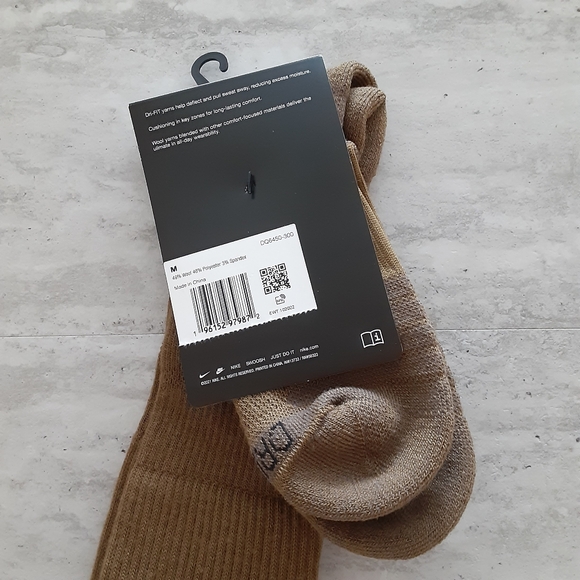 Nike Wool Blend Crew Women Socks - Picture 5 of 6